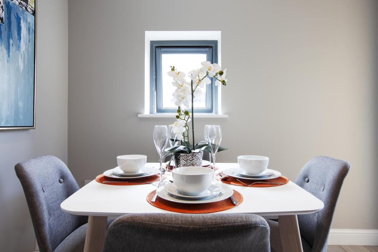 Urban Living'S - The Wesley Beautiful City Centre Apartment With Balcony Oxford Exterior foto